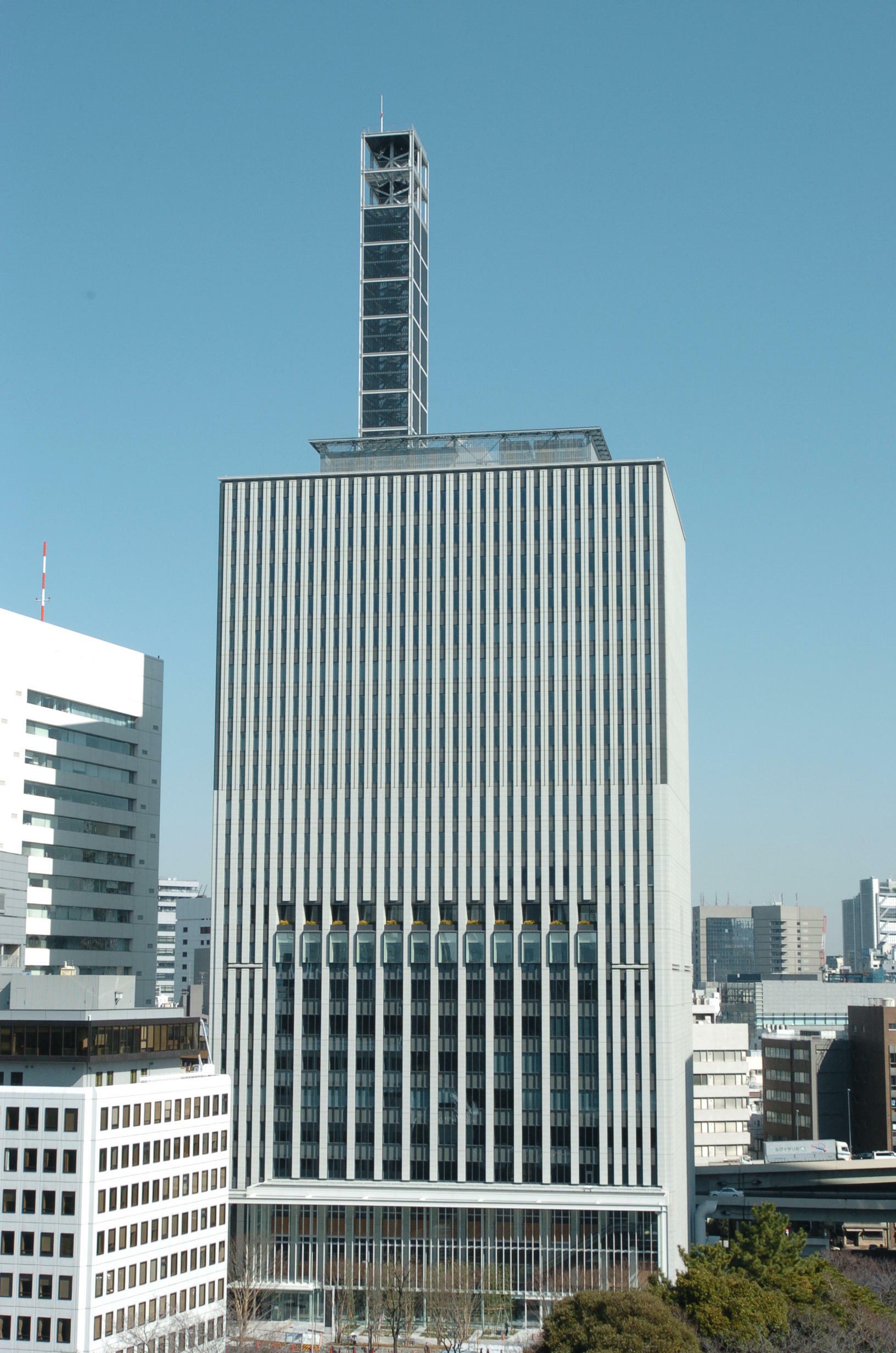 千代田区庁舎外観の写真